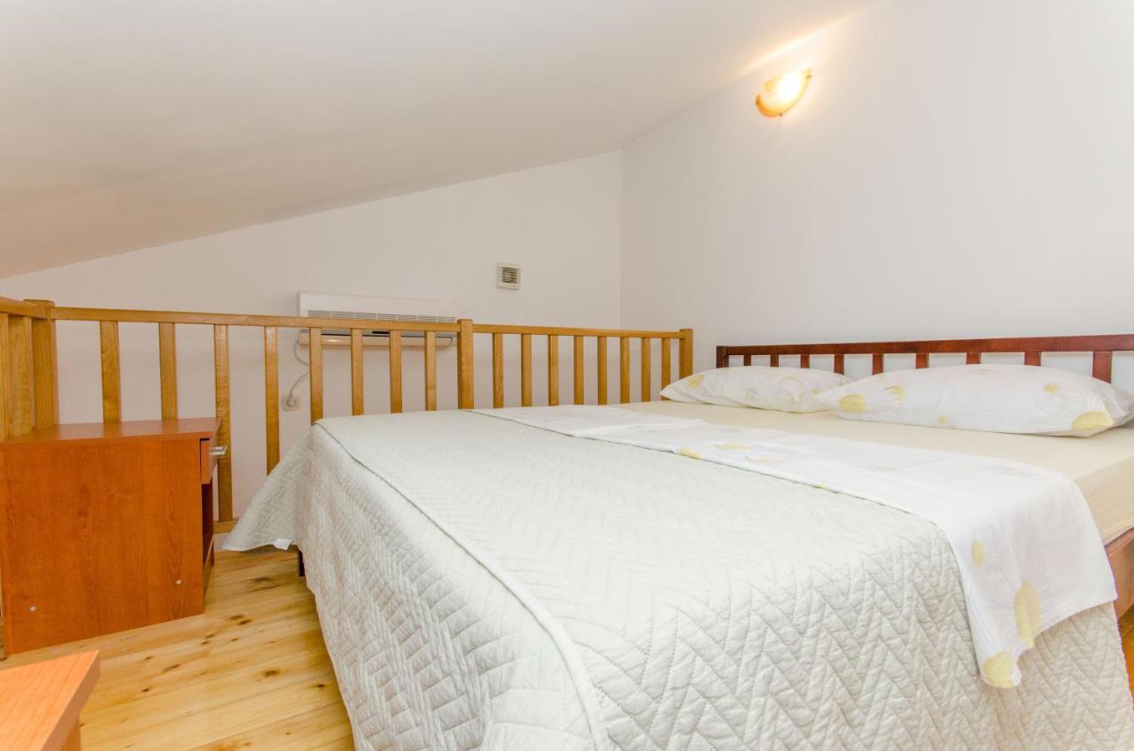 Knezovicapartments Живогоще Екстер'єр фото