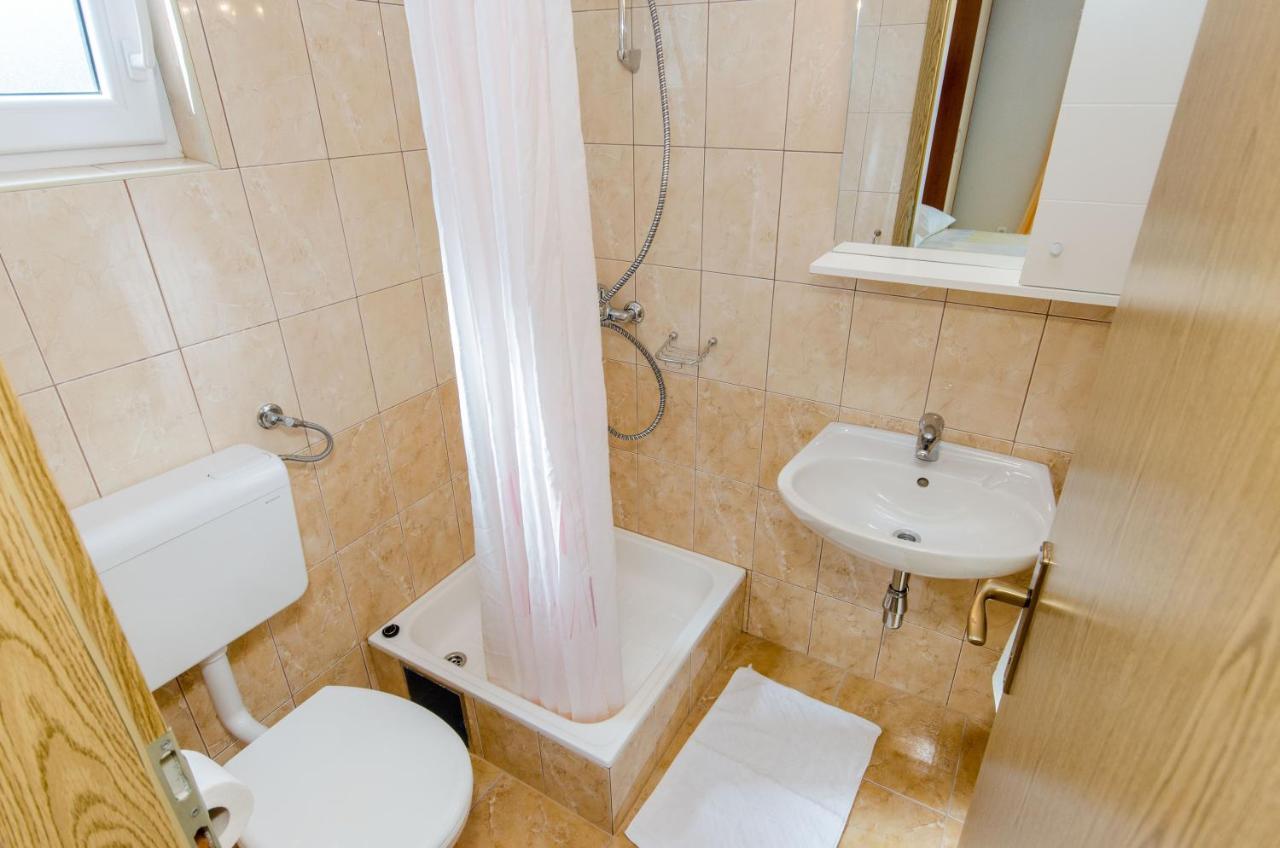 Knezovicapartments Живогоще Екстер'єр фото