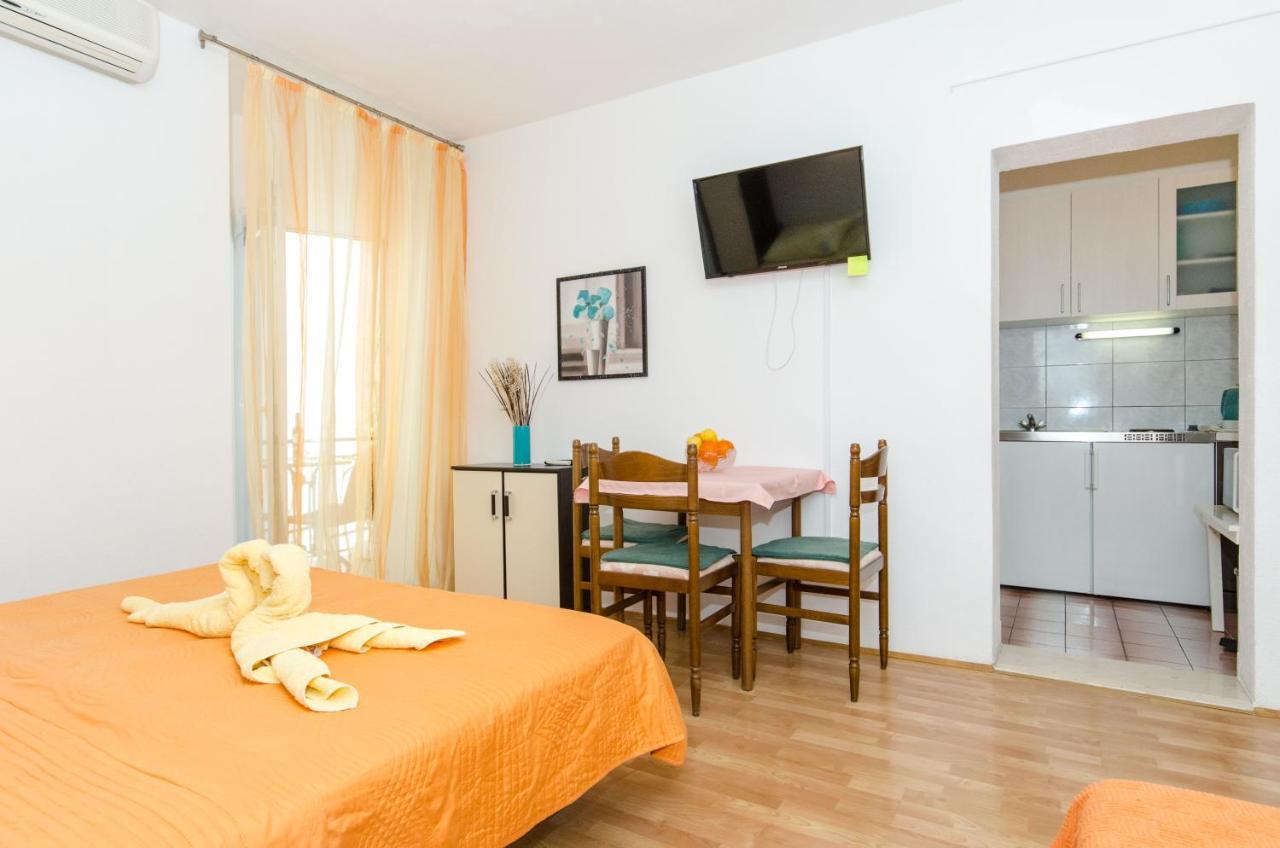 Knezovicapartments Живогоще Екстер'єр фото