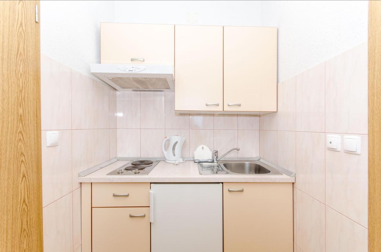 Knezovicapartments Живогоще Екстер'єр фото