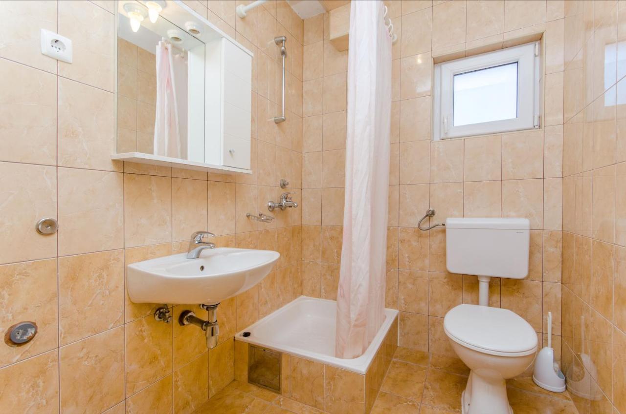 Knezovicapartments Живогоще Екстер'єр фото