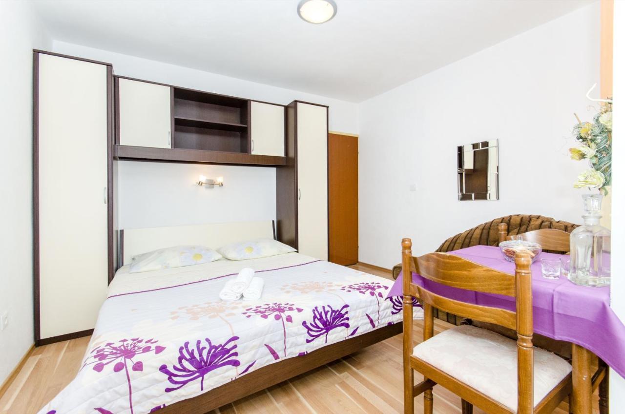 Knezovicapartments Живогоще Екстер'єр фото