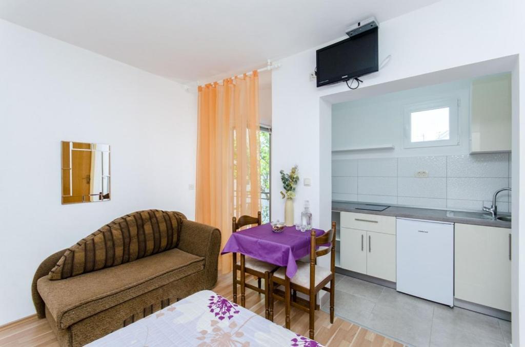 Knezovicapartments Живогоще Екстер'єр фото